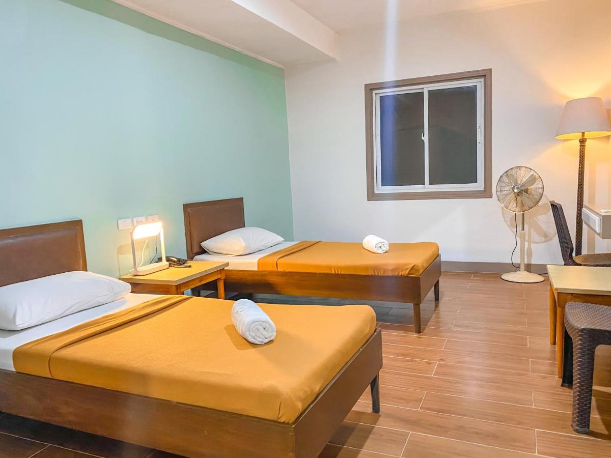 Metro Pines Inn Baguio City Екстериор снимка